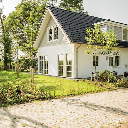 Spacious Home With A Fireplace At 3 Km From บาร์เล-นาสเซา ภายนอก รูปภาพ