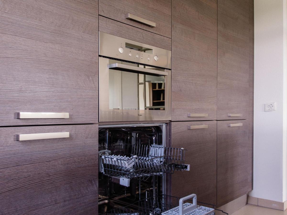 Spacious Home With A Fireplace At 3 Km From บาร์เล-นาสเซา ภายนอก รูปภาพ
